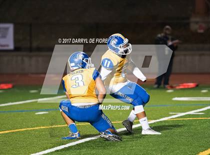 Thumbnail 2 in Gilroy vs. Menlo School (CIF CCS D5 Final) photogallery.