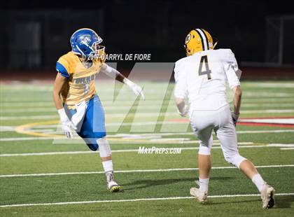 Thumbnail 3 in Gilroy vs. Menlo School (CIF CCS D5 Final) photogallery.