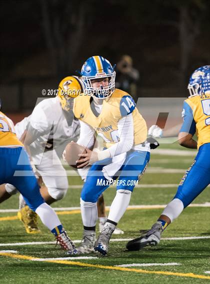 Thumbnail 1 in Gilroy vs. Menlo School (CIF CCS D5 Final) photogallery.