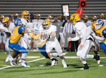 Thumbnail 3 in Gilroy vs. Menlo School (CIF CCS D5 Final) photogallery.