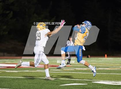 Thumbnail 3 in Gilroy vs. Menlo School (CIF CCS D5 Final) photogallery.