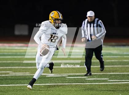 Thumbnail 3 in Gilroy vs. Menlo School (CIF CCS D5 Final) photogallery.