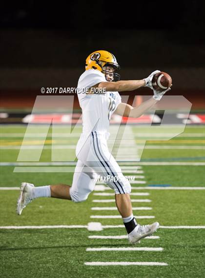 Thumbnail 1 in Gilroy vs. Menlo School (CIF CCS D5 Final) photogallery.