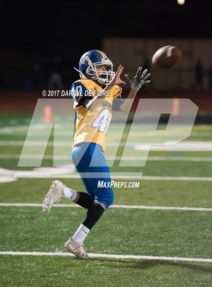Thumbnail 3 in Gilroy vs. Menlo School (CIF CCS D5 Final) photogallery.
