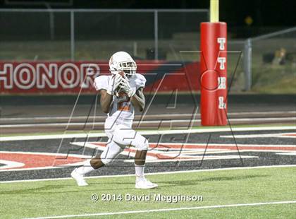 Thumbnail 1 in Bowie @ Cedar Hill photogallery.