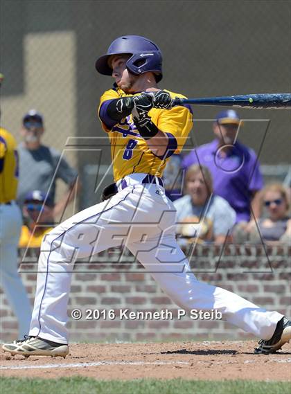 Thumbnail 3 in Lutcher @ Brusly (LHSAA 3A Quarterfinal G2) photogallery.