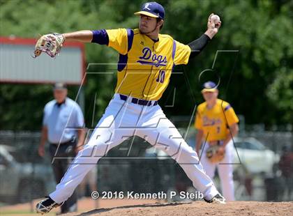 Thumbnail 1 in Lutcher @ Brusly (LHSAA 3A Quarterfinal G2) photogallery.