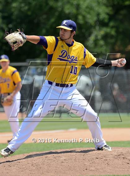 Thumbnail 3 in Lutcher @ Brusly (LHSAA 3A Quarterfinal G2) photogallery.