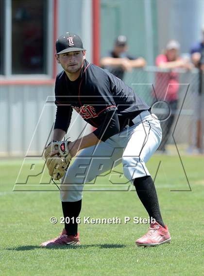 Thumbnail 2 in Lutcher @ Brusly (LHSAA 3A Quarterfinal G2) photogallery.