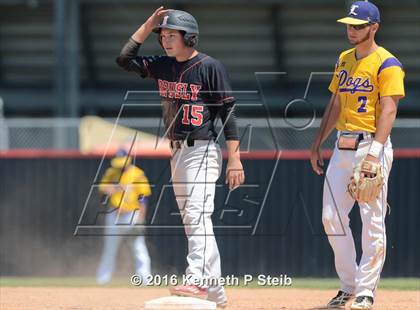 Thumbnail 2 in Lutcher @ Brusly (LHSAA 3A Quarterfinal G2) photogallery.