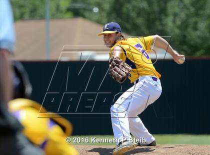 Thumbnail 3 in Lutcher @ Brusly (LHSAA 3A Quarterfinal G2) photogallery.