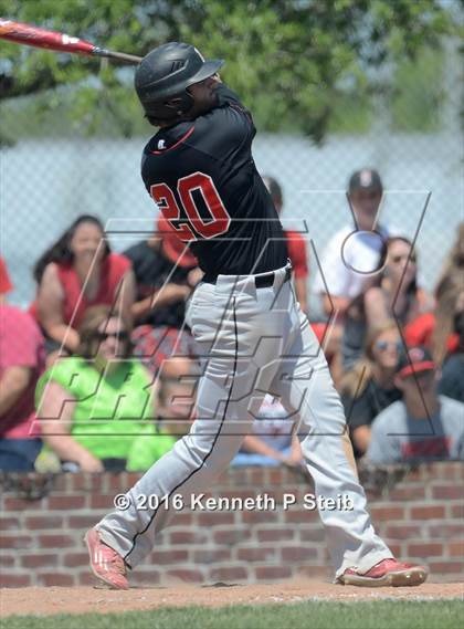 Thumbnail 2 in Lutcher @ Brusly (LHSAA 3A Quarterfinal G2) photogallery.