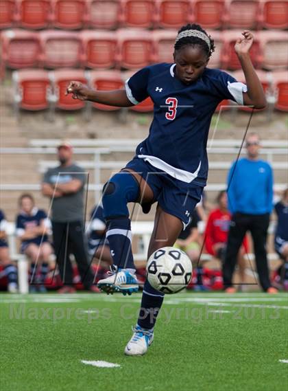 Thumbnail 2 in Randall vs Monterey (UIL 4A Sectional Playoff) photogallery.