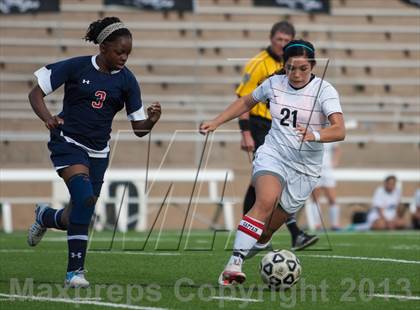 Thumbnail 3 in Randall vs Monterey (UIL 4A Sectional Playoff) photogallery.