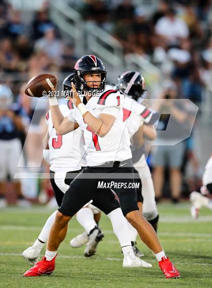 Thumbnail 3 in Rio Mesa @ Saugus photogallery.