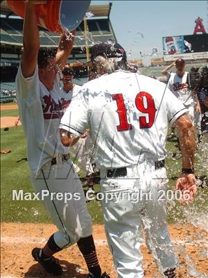 Thumbnail 2 in Palos Verdes vs. El Segundo (D4 Section Final) photogallery.