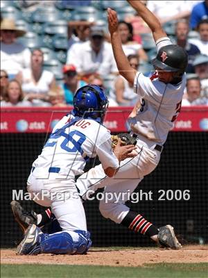 Thumbnail 2 in Palos Verdes vs. El Segundo (D4 Section Final) photogallery.