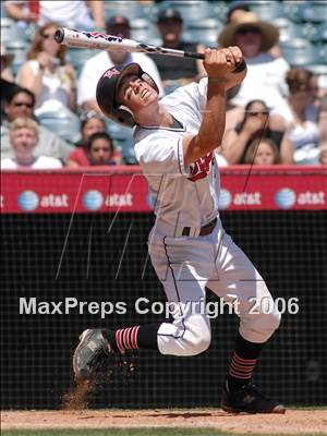 Thumbnail 1 in Palos Verdes vs. El Segundo (D4 Section Final) photogallery.