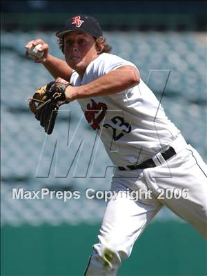 Thumbnail 2 in Palos Verdes vs. El Segundo (D4 Section Final) photogallery.