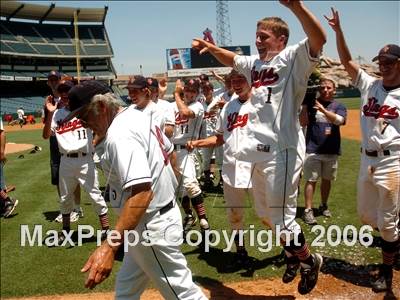 Thumbnail 2 in Palos Verdes vs. El Segundo (D4 Section Final) photogallery.