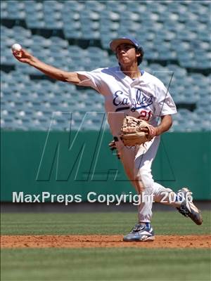 Thumbnail 1 in Palos Verdes vs. El Segundo (D4 Section Final) photogallery.