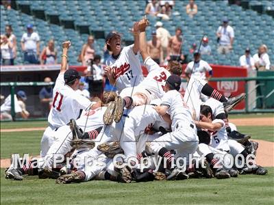 Thumbnail 1 in Palos Verdes vs. El Segundo (D4 Section Final) photogallery.