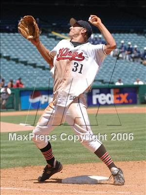 Thumbnail 2 in Palos Verdes vs. El Segundo (D4 Section Final) photogallery.