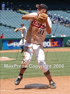 Thumbnail 3 in Palos Verdes vs. El Segundo (D4 Section Final) photogallery.