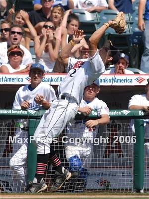 Thumbnail 2 in Palos Verdes vs. El Segundo (D4 Section Final) photogallery.