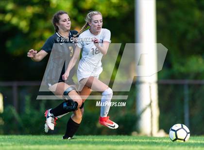 Thumbnail 3 in Dobyns-Bennett @ David Crockett photogallery.