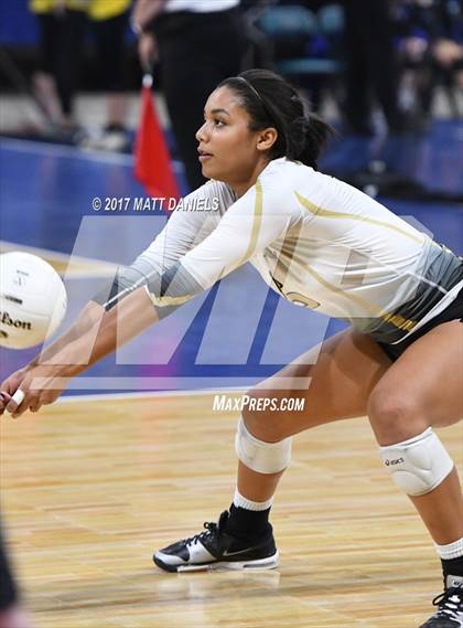Thumbnail 1 in Rock Canyon vs. Castle View (CHSAA 5A Pool 3 Tiebreaker) photogallery.