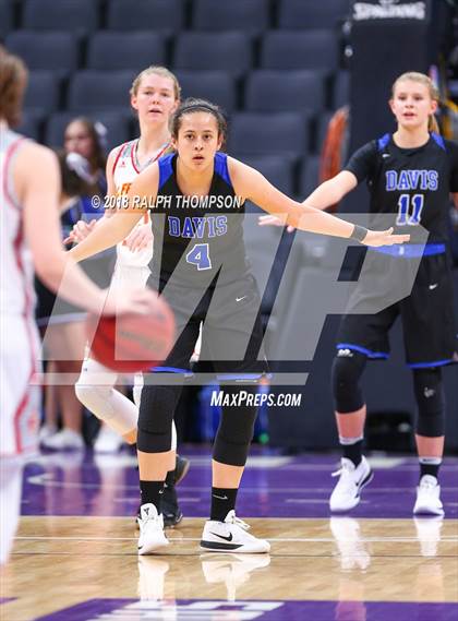 Thumbnail 1 in St. Francis vs. Davis (@ Golden One Center) photogallery.