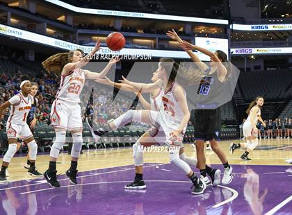 Thumbnail 2 in St. Francis vs. Davis (@ Golden One Center) photogallery.