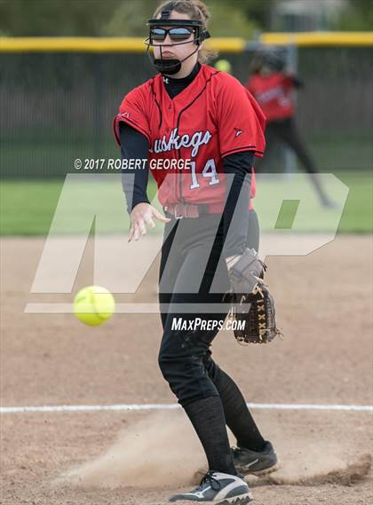 Thumbnail 2 in Kettle Moraine @ Muskego photogallery.