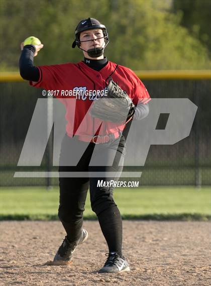 Thumbnail 2 in Kettle Moraine @ Muskego photogallery.