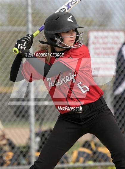 Thumbnail 3 in Kettle Moraine @ Muskego photogallery.