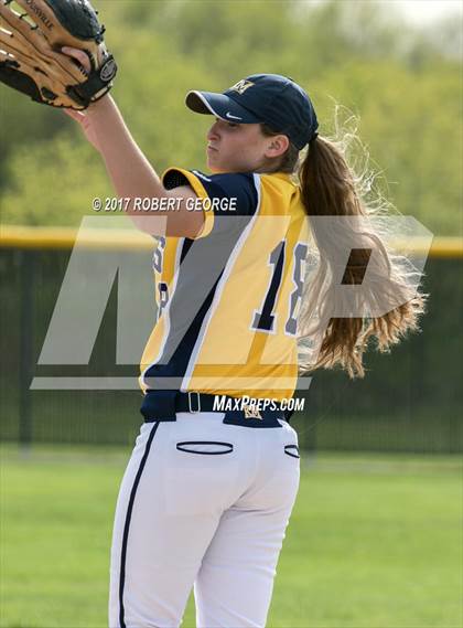 Thumbnail 3 in Kettle Moraine @ Muskego photogallery.