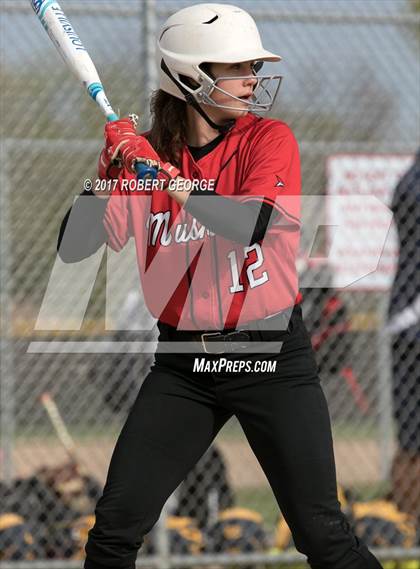 Thumbnail 3 in Kettle Moraine @ Muskego photogallery.