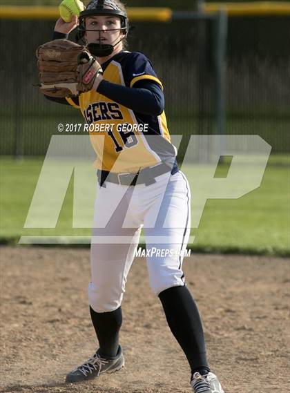 Thumbnail 2 in Kettle Moraine @ Muskego photogallery.