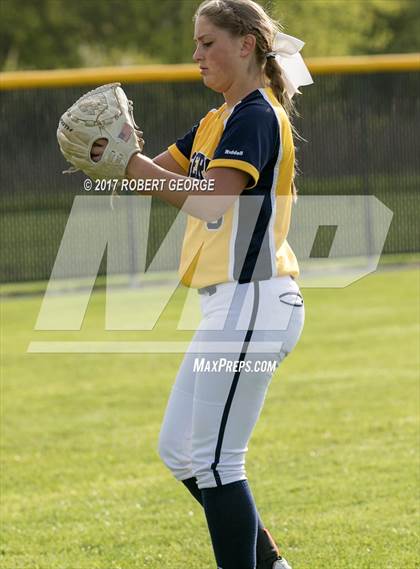 Thumbnail 2 in Kettle Moraine @ Muskego photogallery.