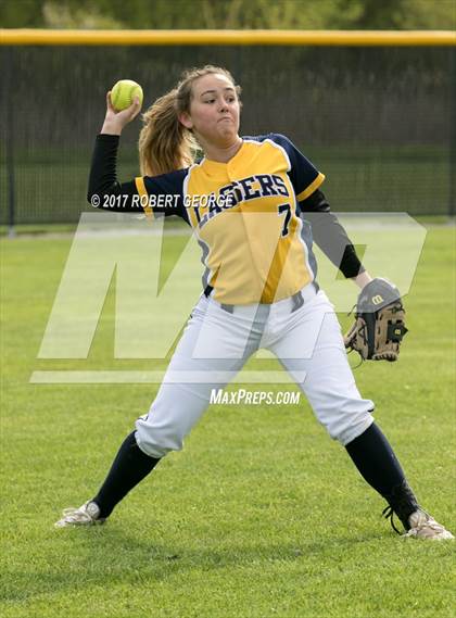 Thumbnail 2 in Kettle Moraine @ Muskego photogallery.