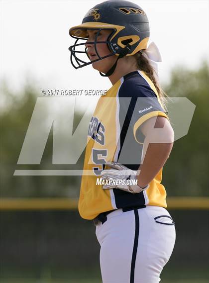 Thumbnail 2 in Kettle Moraine @ Muskego photogallery.