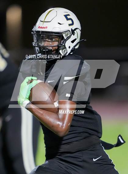 Thumbnail 1 in Chaparral @ Apollo photogallery.