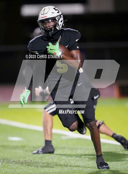 Thumbnail 1 in Chaparral @ Apollo photogallery.