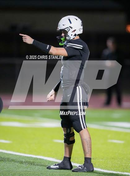 Thumbnail 1 in Chaparral @ Apollo photogallery.