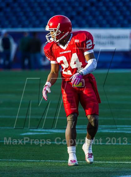 Thumbnail 2 in St. John's vs. Mansfield (MIAA Division 2 Final) photogallery.