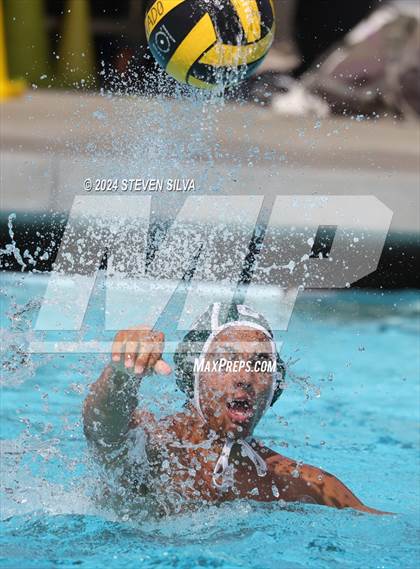 Thumbnail 1 in Bonita vs. Coronado (America's Finest City Tournament) photogallery.