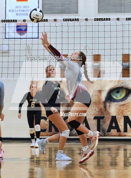 Thumbnail 3 in Dixon @ Croatan photogallery.