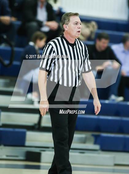 Thumbnail 2 in Brentwood School vs Paraclete photogallery.