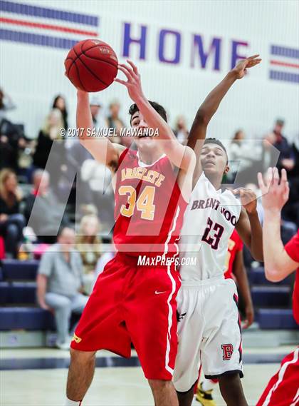 Thumbnail 1 in Brentwood School vs Paraclete photogallery.